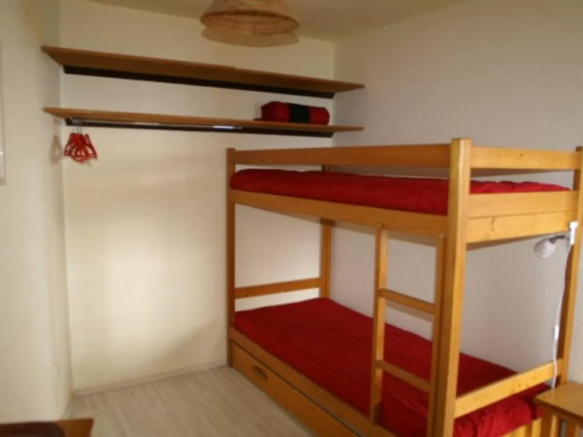 Appartement 3 Pieces Au Pied Des Pistes Avec Balcon Et Equipements Modernes - Fr-1-557-103 Les Adrets 0*,  France